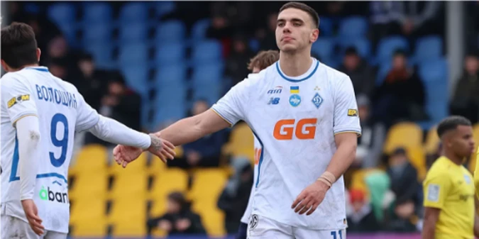 У Туреччині поставили крапку в історії з трансфером Пономаренка до Галатасарая