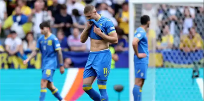 Збірна України стартувала на Євро із розгромної поразки від Румунії