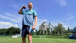 Зінченко показав, як готується до повернення у футбол (+ВІДЕО)