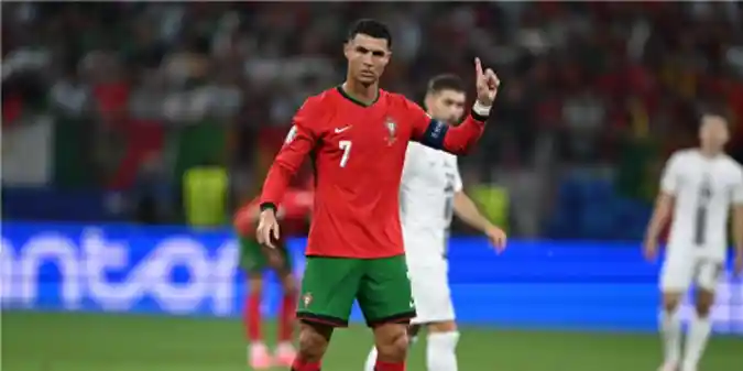 Тренер збірної Португалії: Роналду — гравець, у якого шість Євро за спиною, але він ще вважає себе молодим