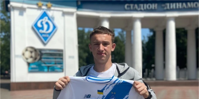 Манчестер Юнайтед зацікавився захисником збірної України