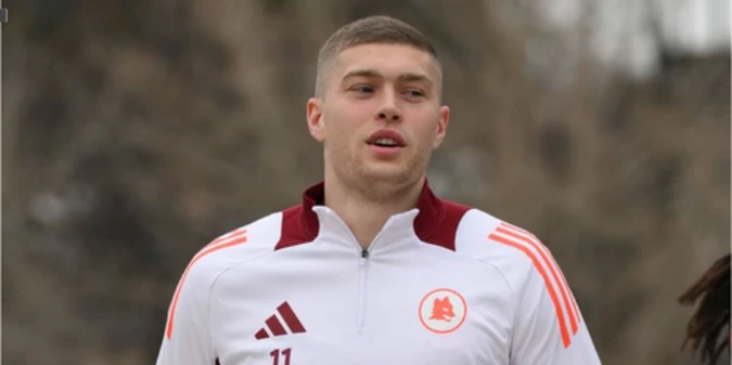 Чи зіграє Довбик: Рома оголосила стартовий склад на матч із Венецією