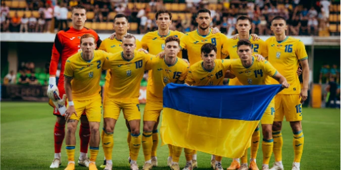 Відомо, як приблизно буде виглядати новий комплект форми збірної України (+ФОТО)