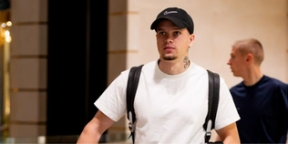 Мудрик зустрівся з Ребровим у Лондоні: Шаблій показав, чим займалися українці (+ФОТО)