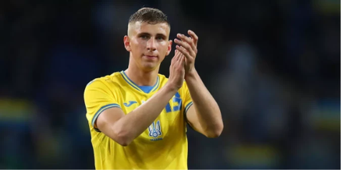 Ребров відверто висловився про можливий перехід Забарного в ПСЖ