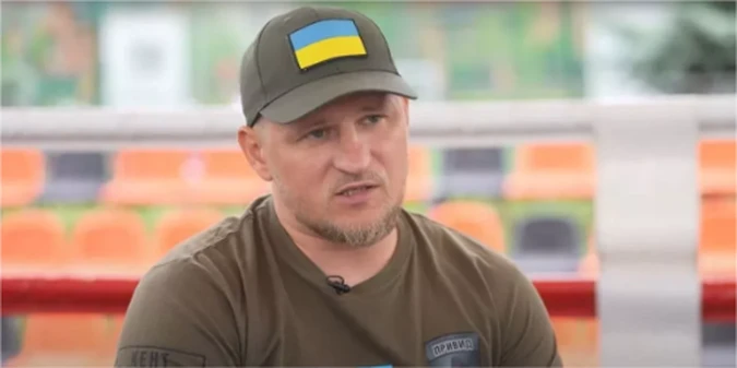 Алієв розтоптав прапор росії у лазні (+ВІДЕО)